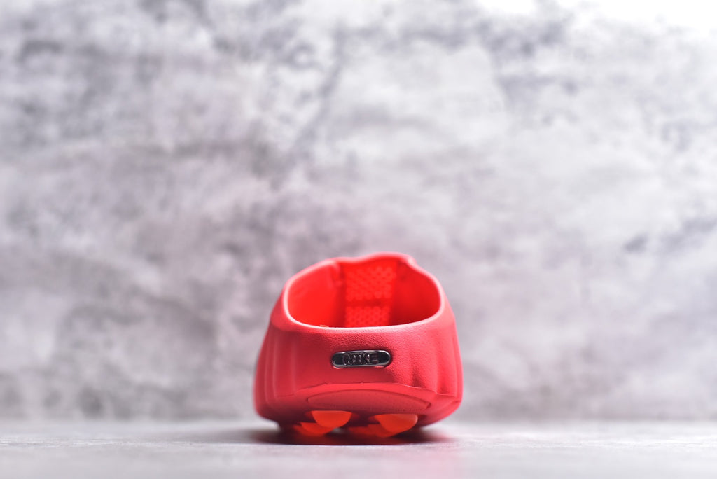 Nike Mind 001 — University Red