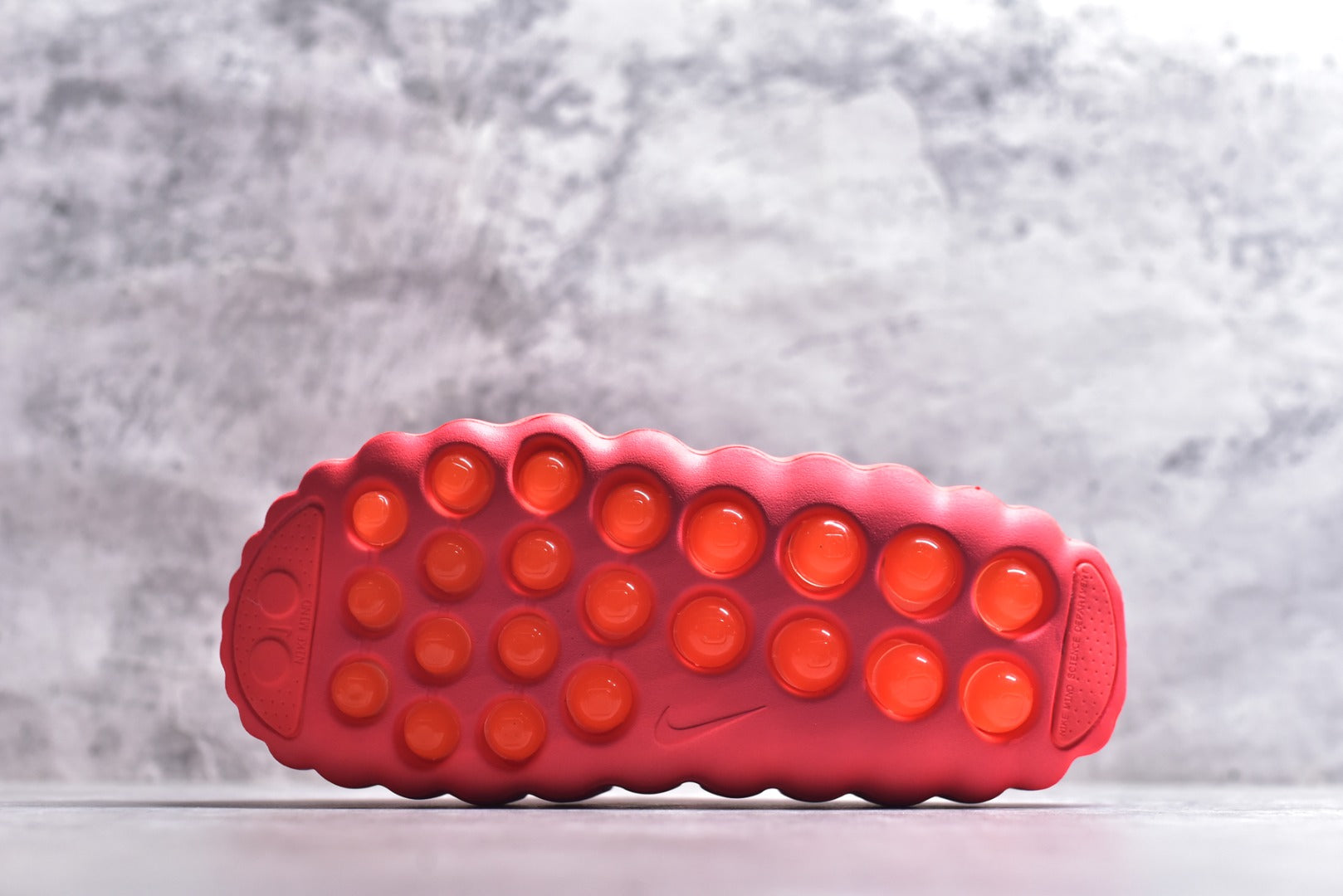 Nike Mind 001 — University Red