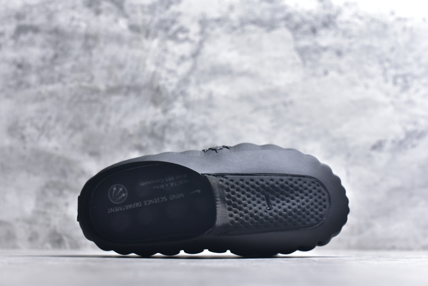 Nike Mind 001 — Triple Black