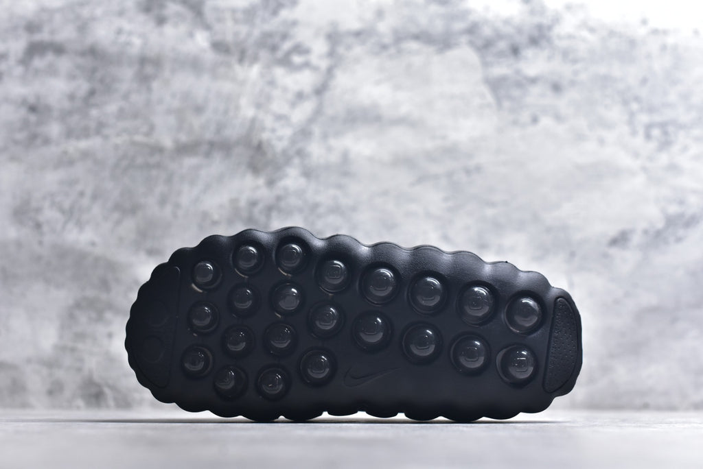 Nike Mind 001 — Triple Black
