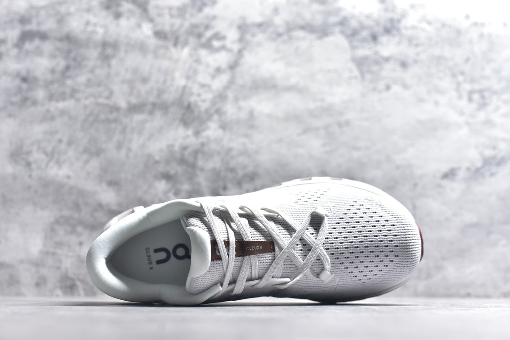 On Cloud X 4 — White / Heather / Mauve