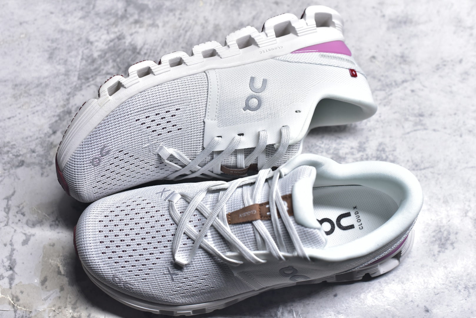 On Cloud X 4 — White / Heather / Mauve