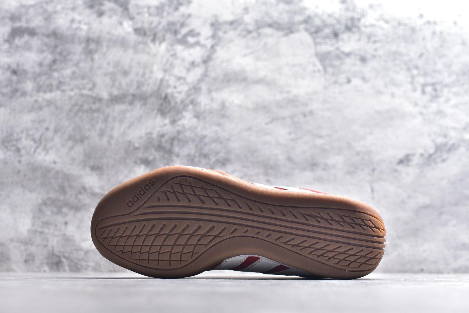 Adidas Adipista — Scarlet Red / White / Gum