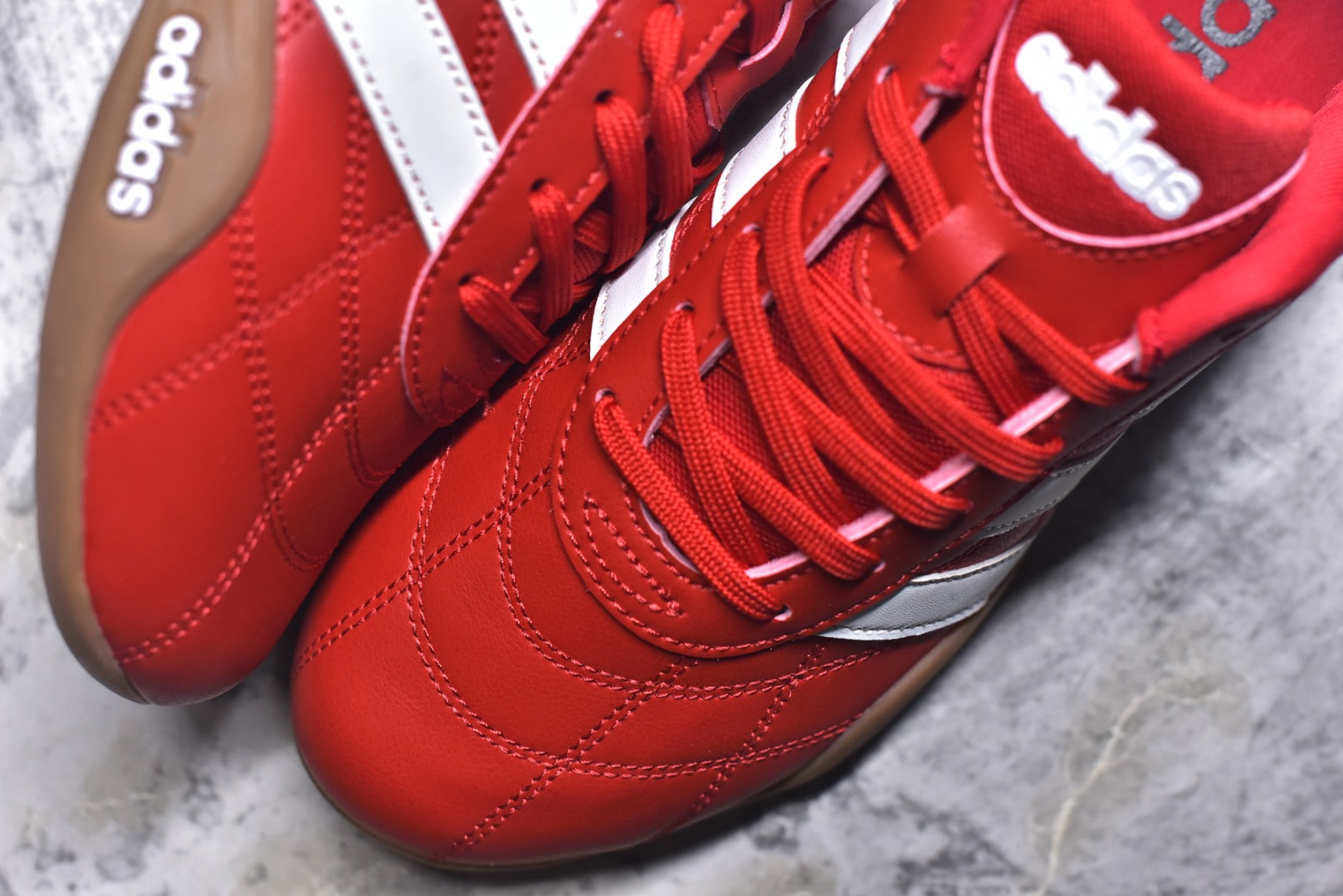 Adidas Adipista — Scarlet Red / White / Gum