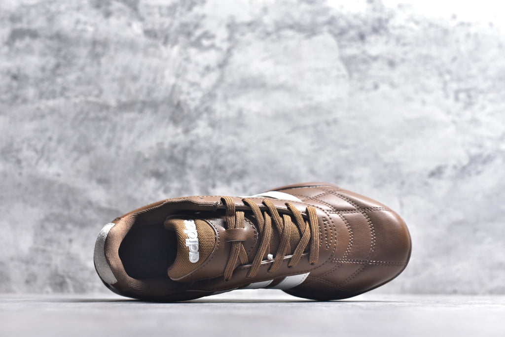 Adidas Adipista — Earth Brown / White / Gum