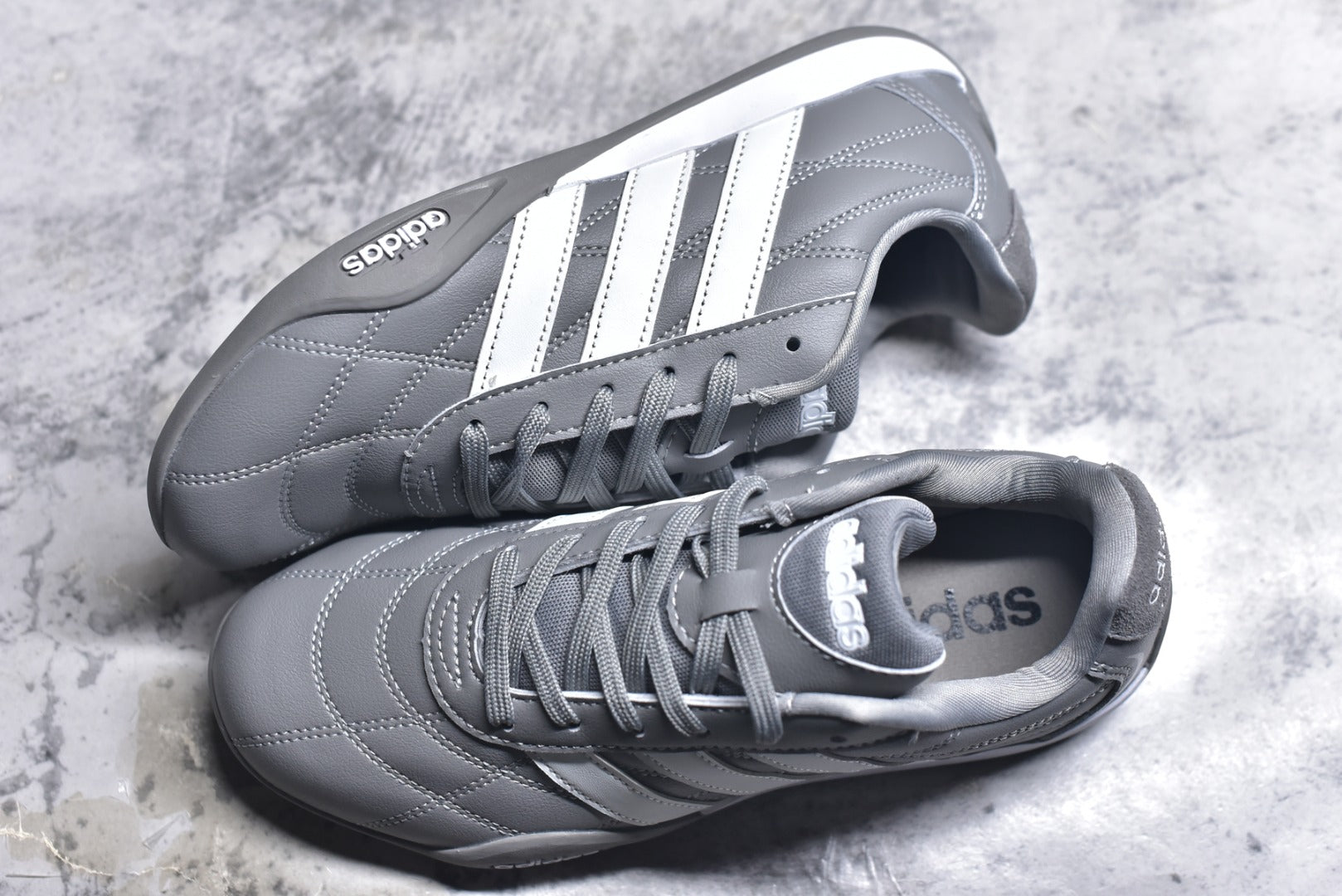 Adidas Adipista — Grey / White / Grey Gum