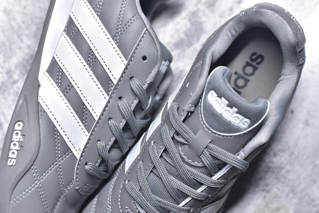 Adidas Adipista — Grey / White / Grey Gum