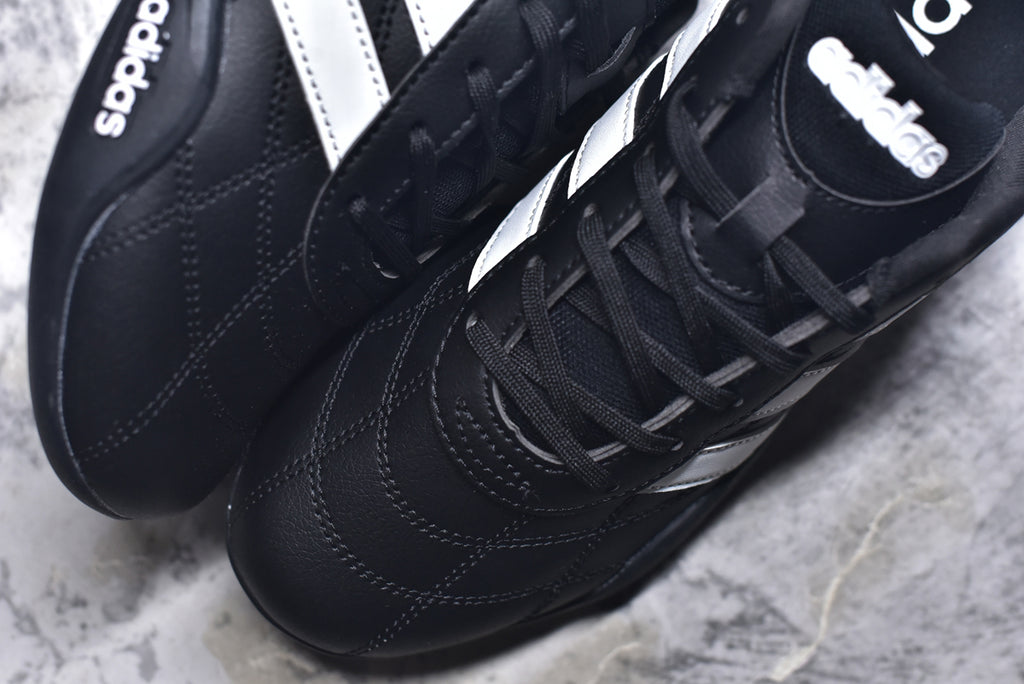 Adidas Adipista — Core Black / White / Black Gum