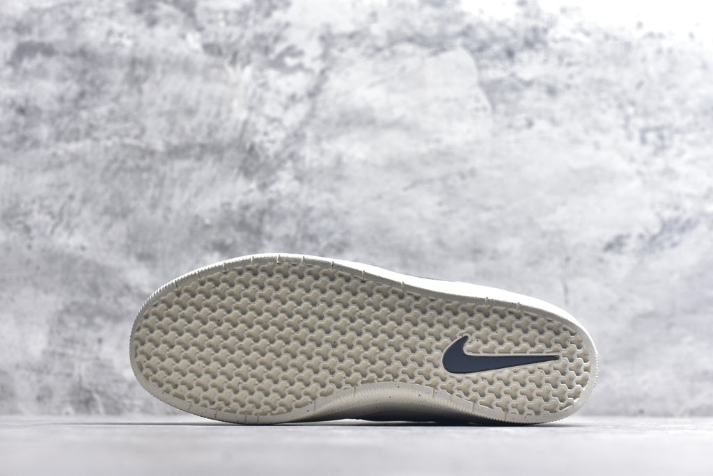 Nike SB Force 58 — Summit White / Cobalt Bliss / Light Smoke Grey