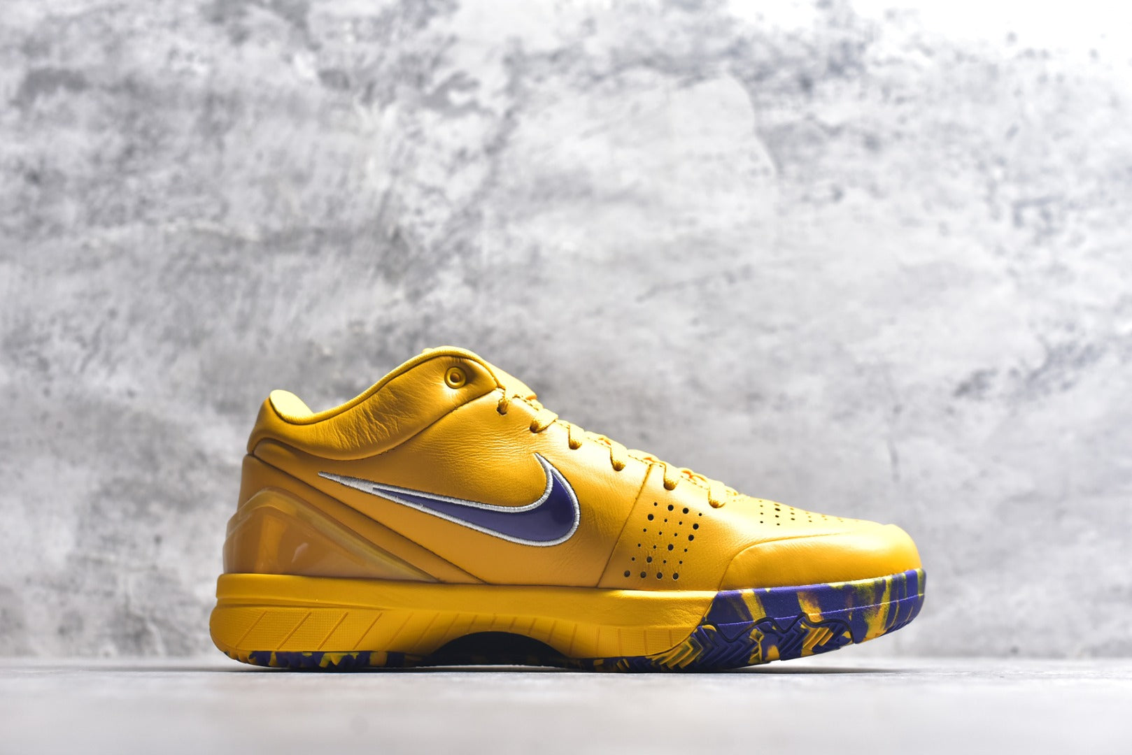 Nike Zoom Kobe 4 Protro — Carpe Diem