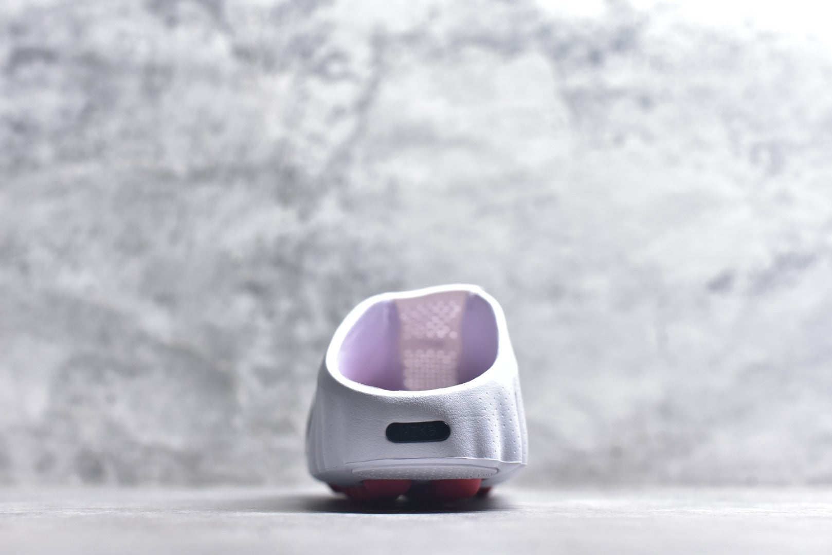Nike Mind 001 — White / Black / University Red
