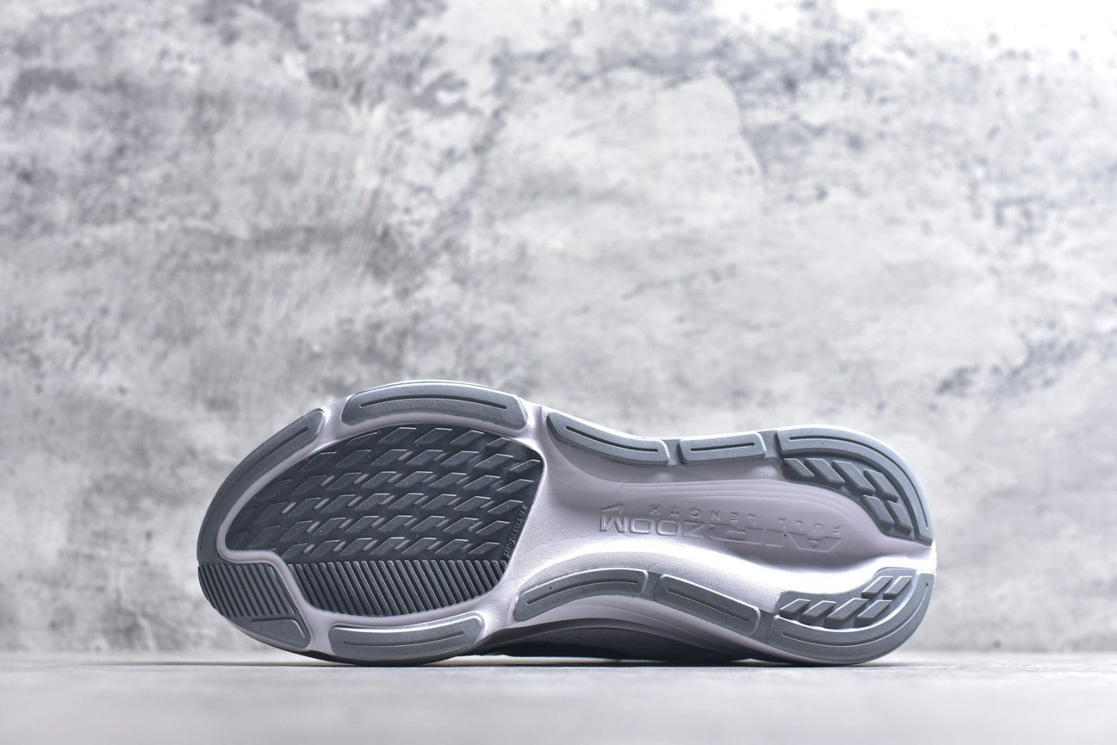 Nike Pegasus 42 — White / Metallic Silver / Pure Platinum
