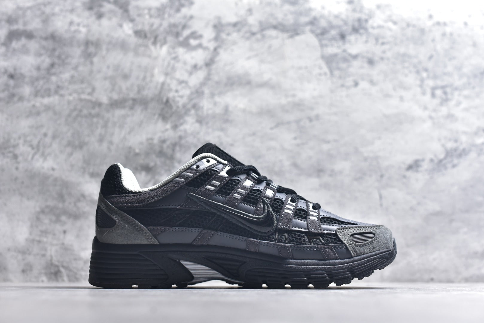 Nike P-6000 — Triple Black / Anthracite