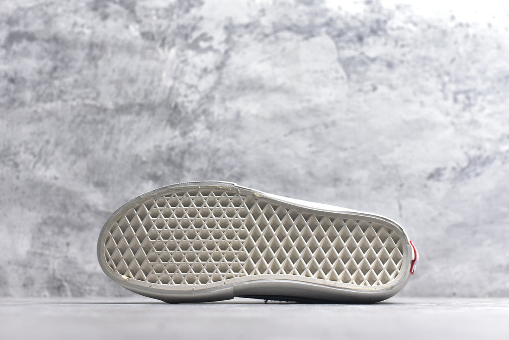 CIVILIST BERLIN x Vans Sk8-Mid