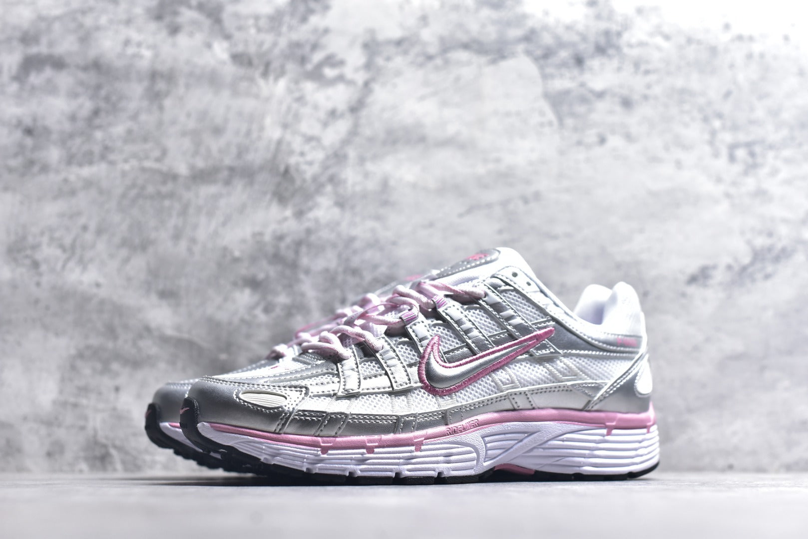 Nike P-6000