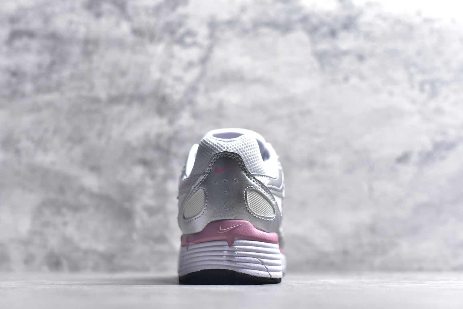 Nike P-6000