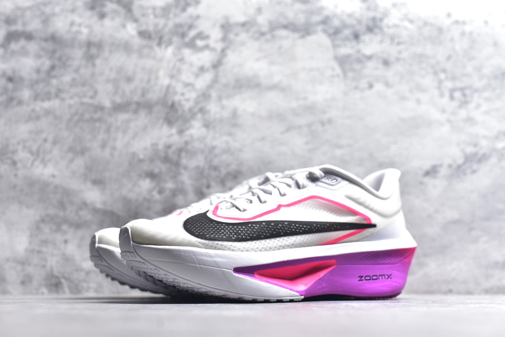 Nike Zoom Fly 6