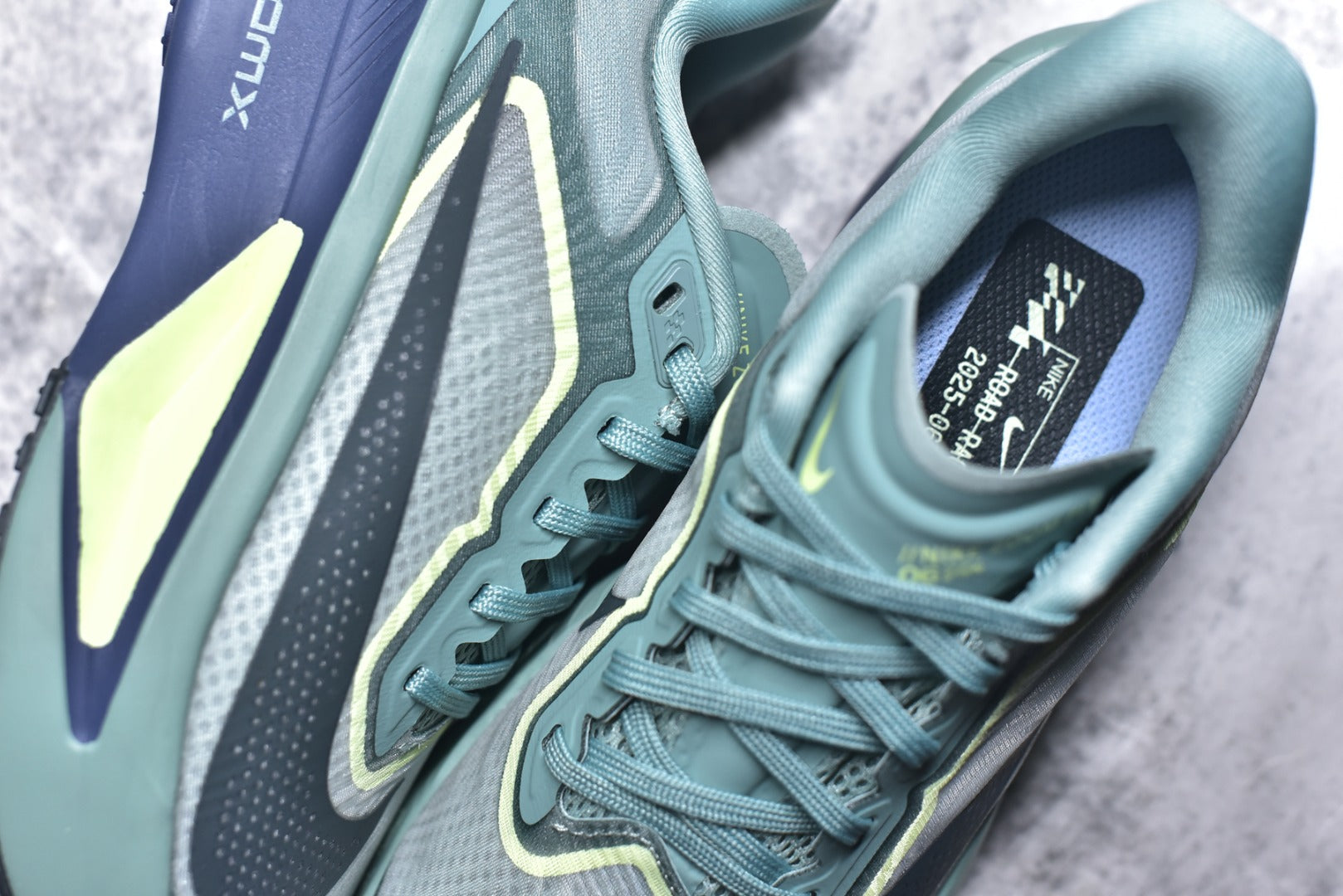 Nike Zoom Fly 6