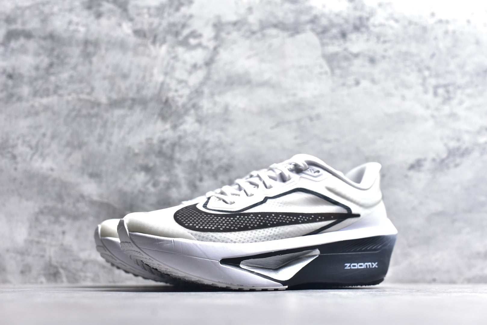 Nike Zoom Fly 6
