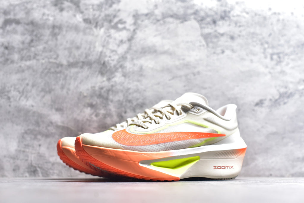 Nike Zoom Fly 6