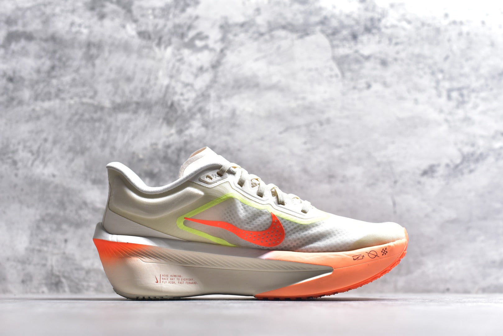 Nike Zoom Fly 6