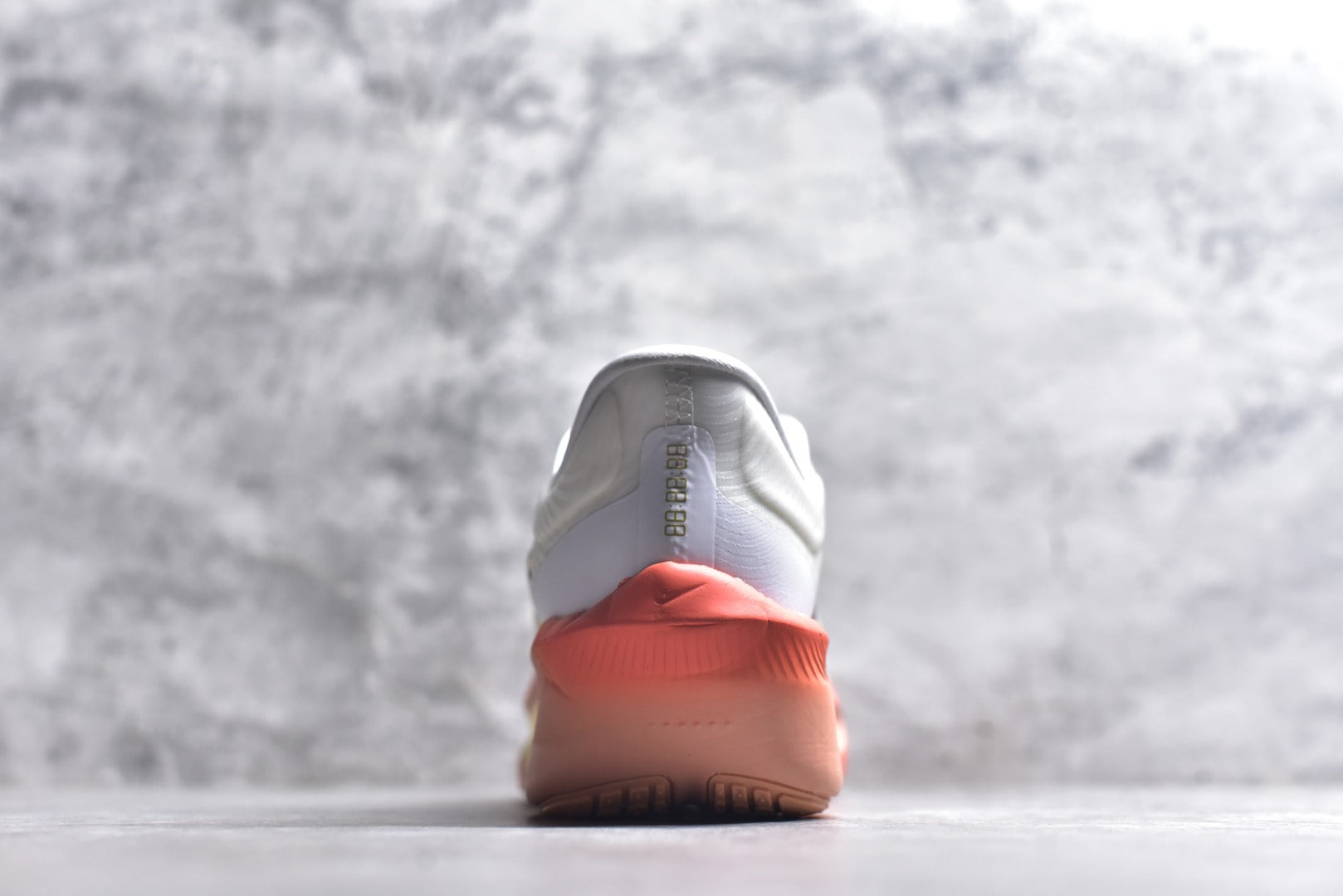 Nike ZoomX Invincible Run Flyknit 3