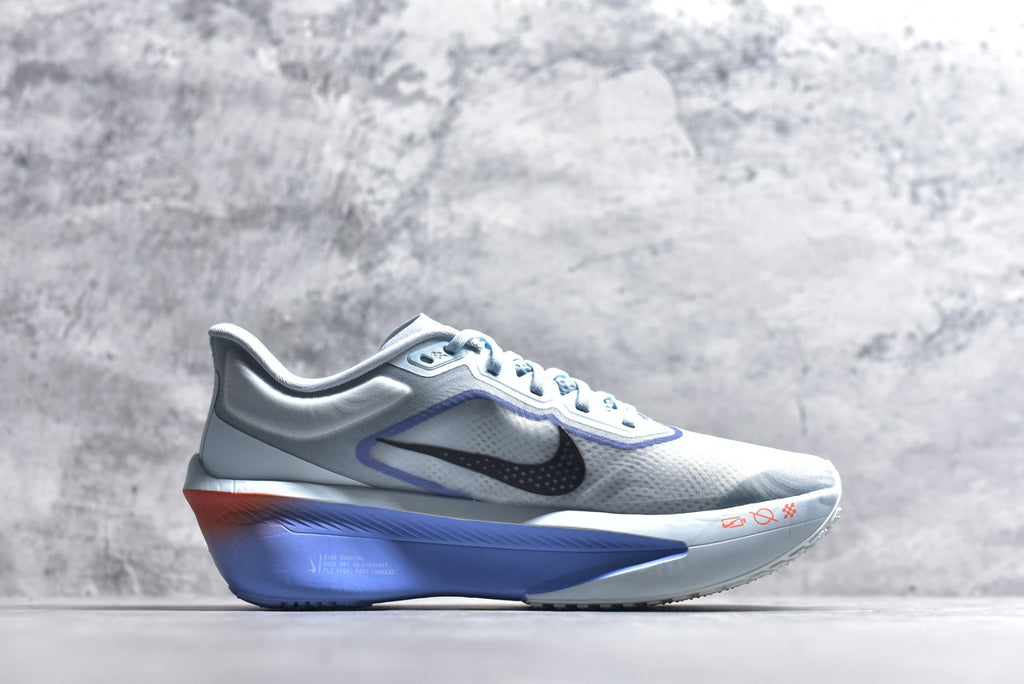 Nike Zoom Fly 6