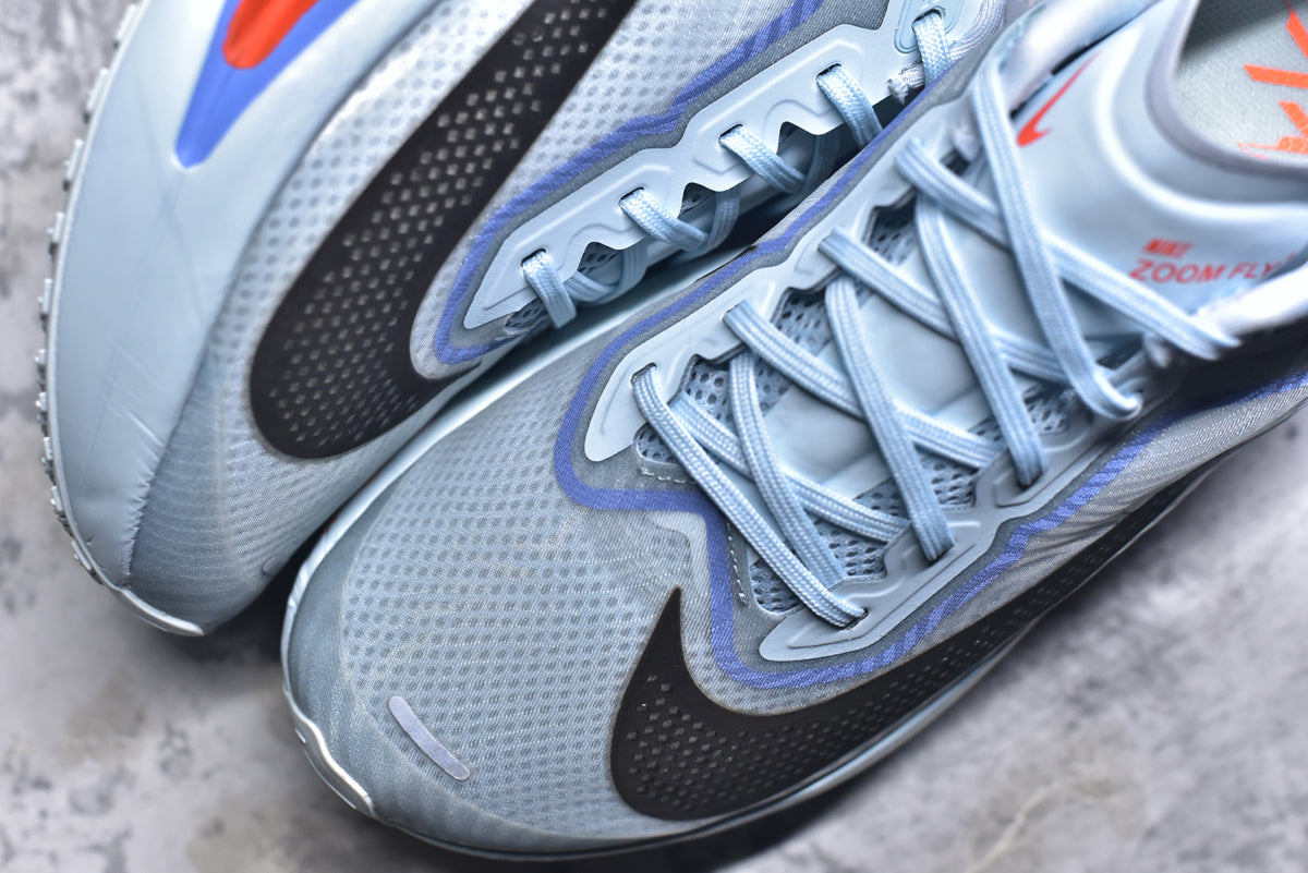 Nike Zoom Fly 6