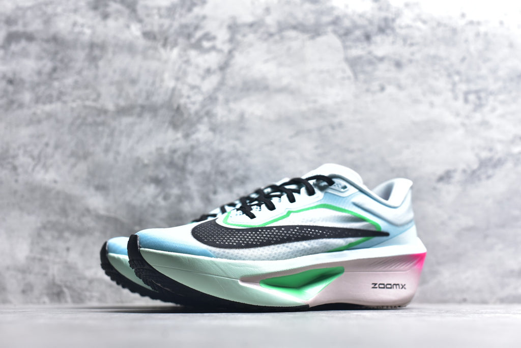 Nike Zoom Fly 6