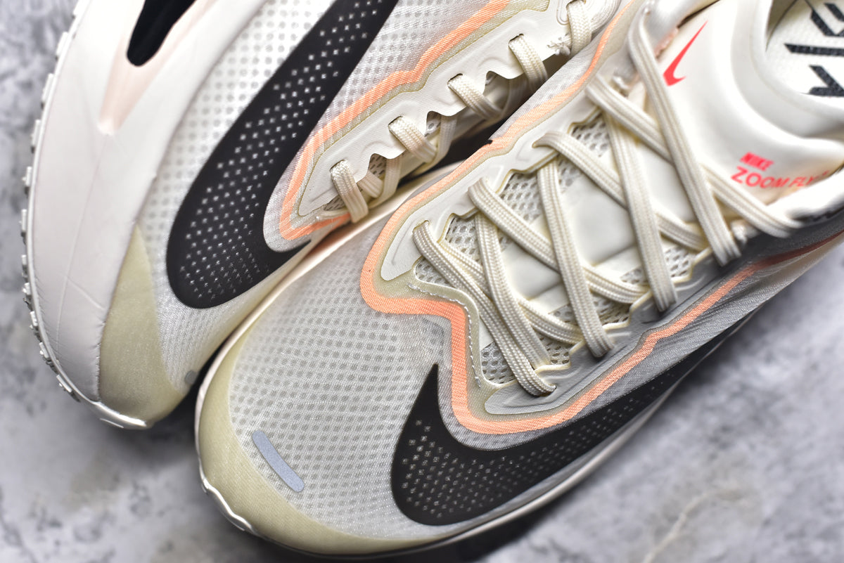 Nike Zoom Fly 6