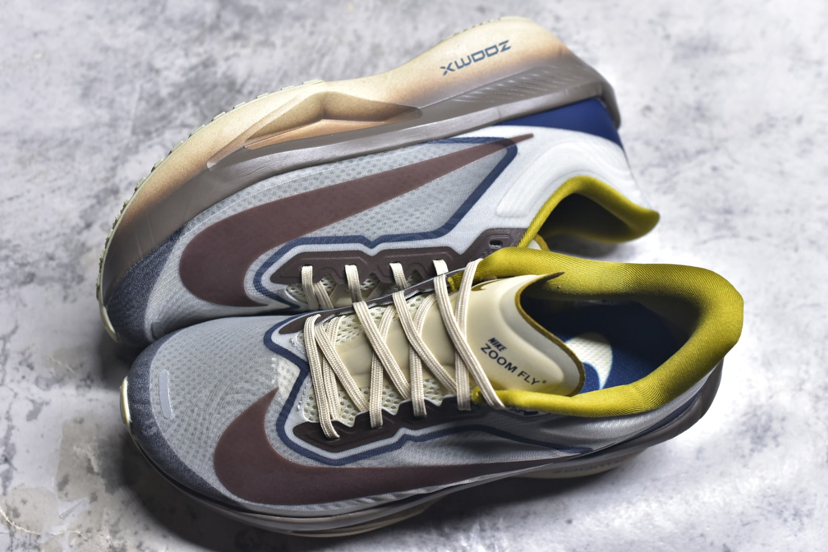 Nike ZoomX Invincible Run Flyknit 3