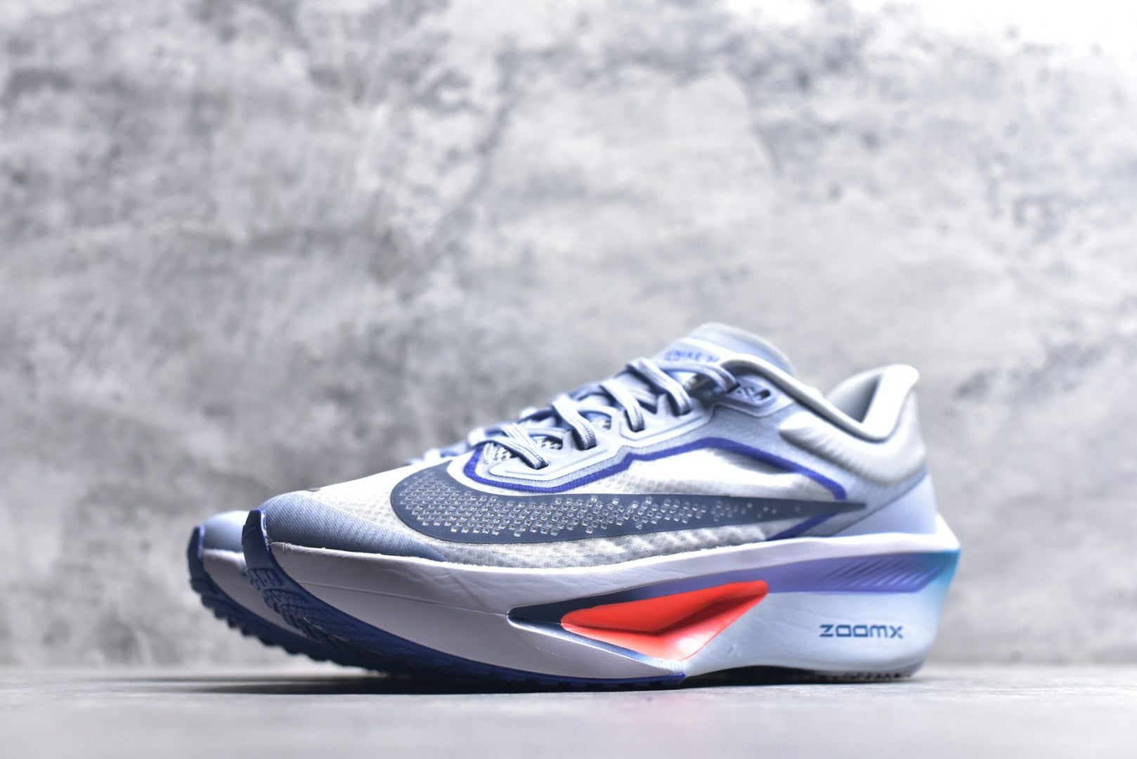 Nike Zoom Fly 6