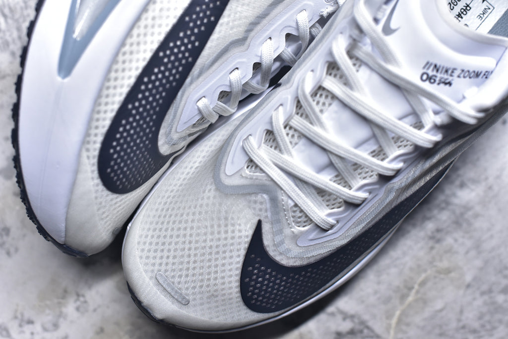 Nike Zoom Fly 6 Lightweight Flyknit Low-Top Running Sneaker | FN8455-104