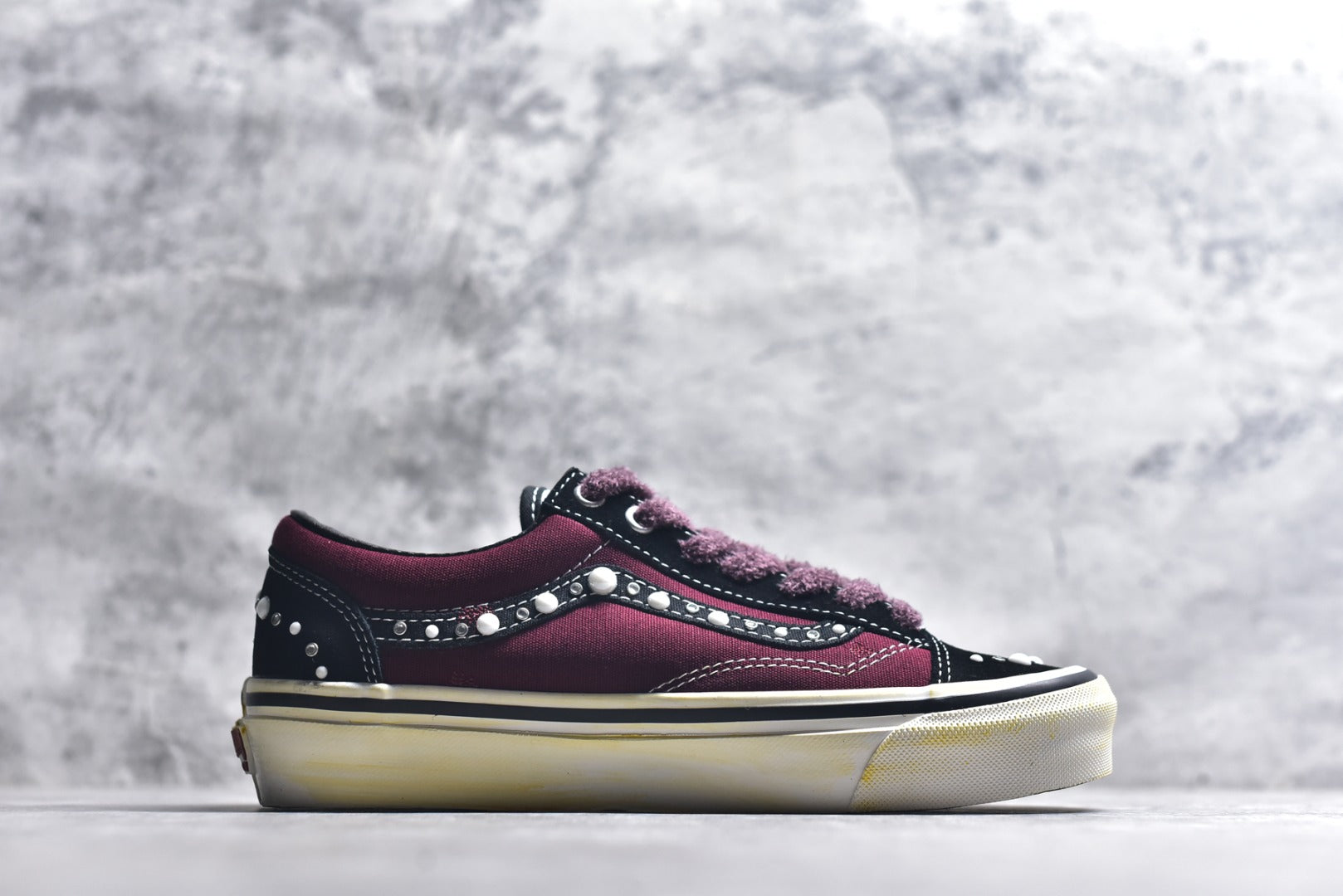 Vans Old Skool 36 Low-Top Skate Sneaker | VN000DC0FNG