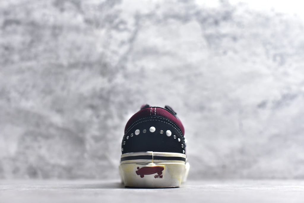 Vans Old Skool 36 Low-Top Skate Sneaker | VN000DC0FNG