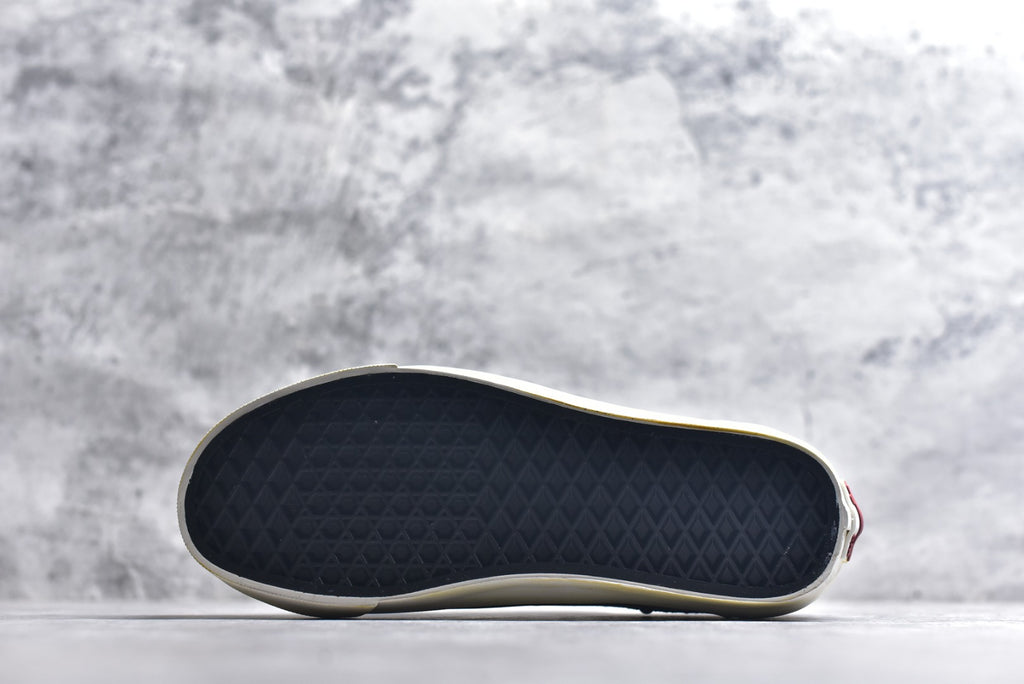 Vans Old Skool 36 Low-Top Skate Sneaker | VN000DC0FNG