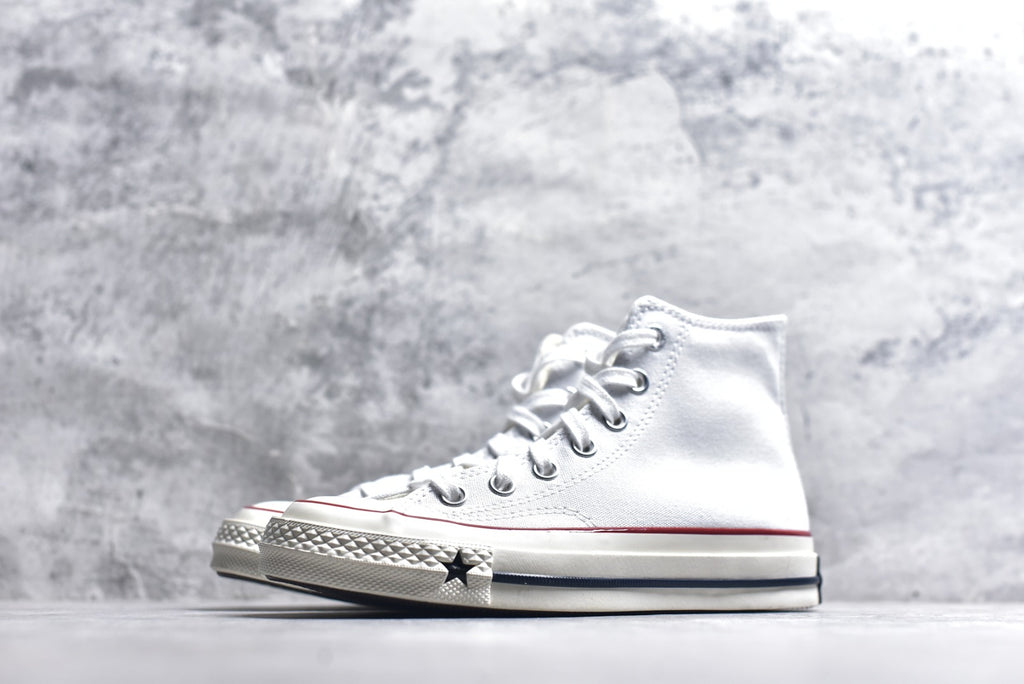 Converse Chuck 70 High Top Canvas Sneaker Unisex White | A24227C