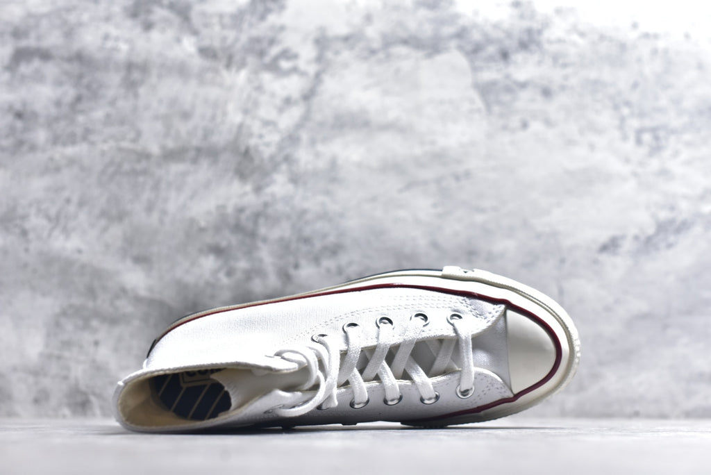 Converse Chuck 70 High Top Canvas Sneaker Unisex White | A24227C