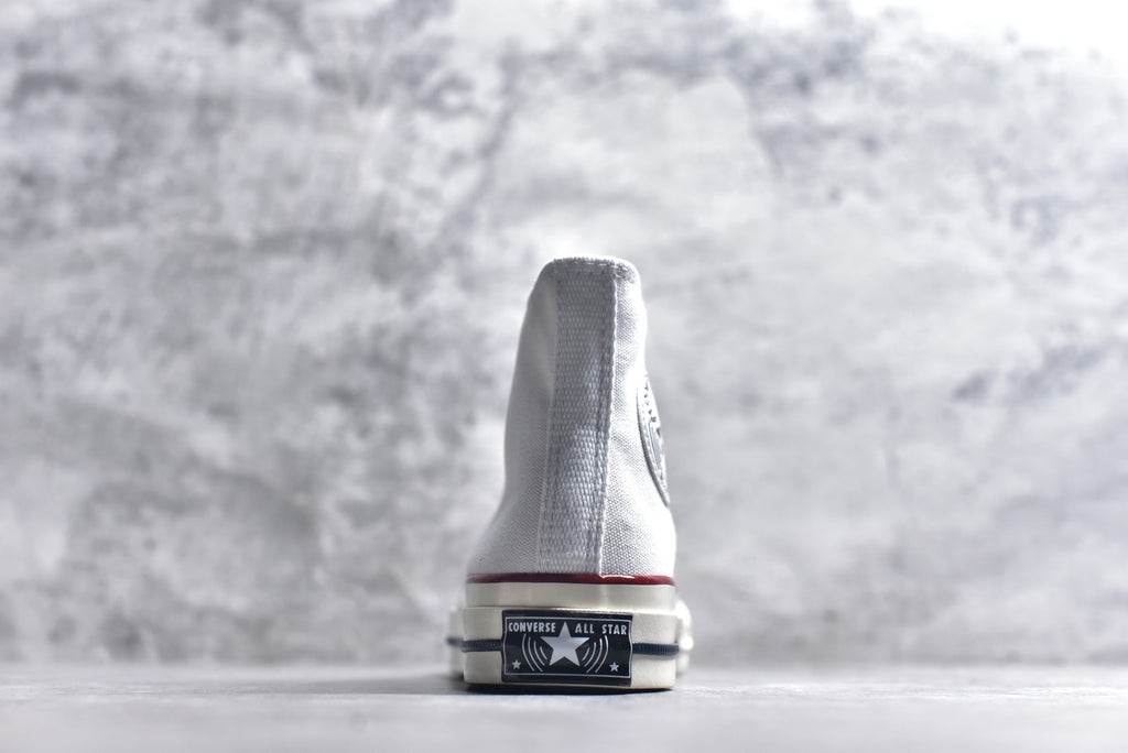 Converse Chuck 70 High Top Canvas Sneaker Unisex White | A24227C