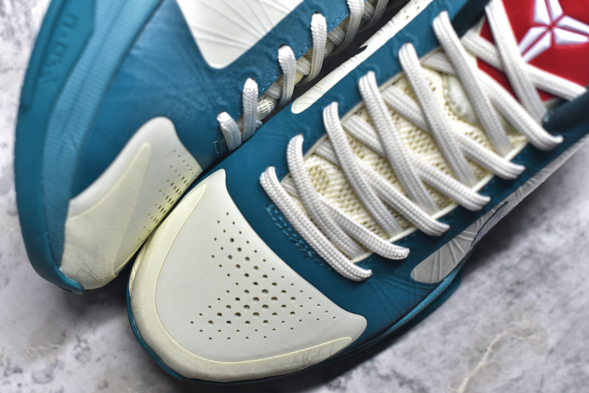 Nike Zoom Kobe 5 Protro 'Caitlin Clark PE' White Blue Basketball Sneaker | IZ1852-100