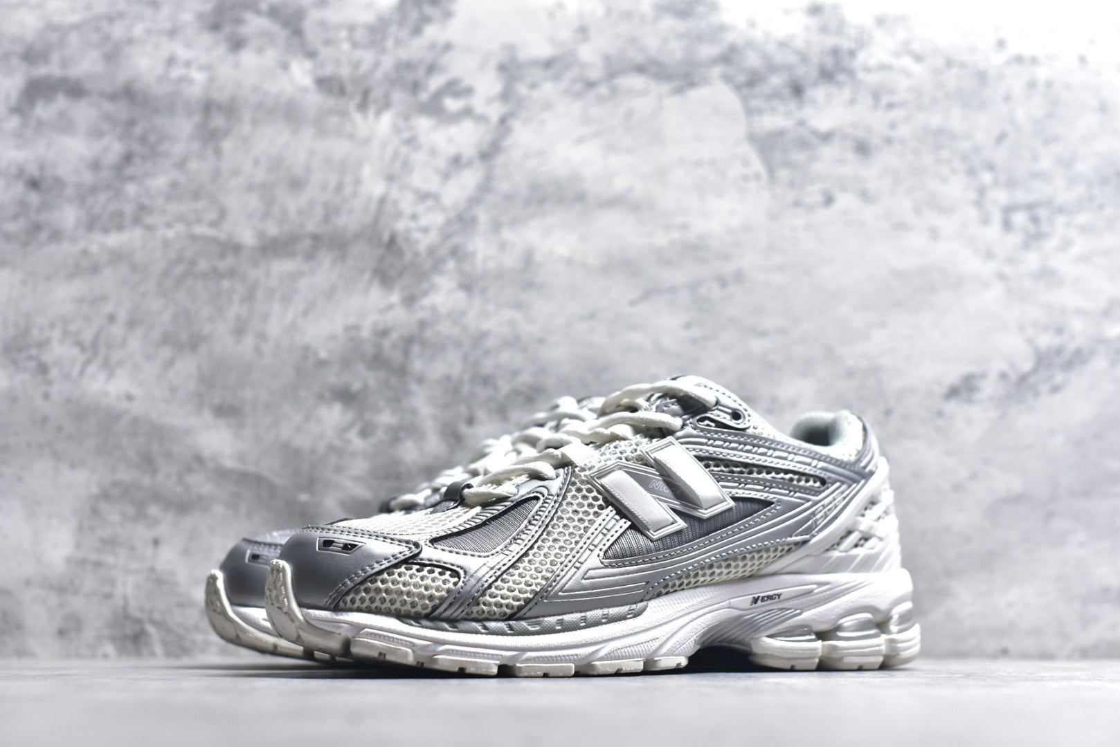 New Balance 1906 Retro Lifestyle Sneaker | U1906RCB