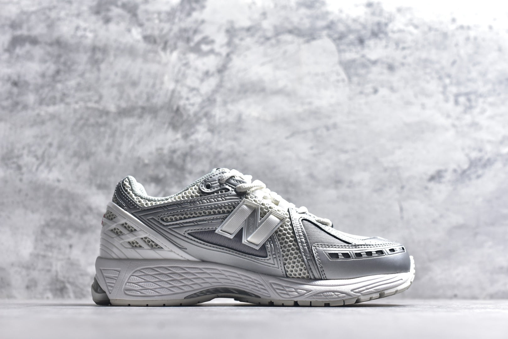 New Balance 1906 Retro Lifestyle Sneaker | U1906RCB
