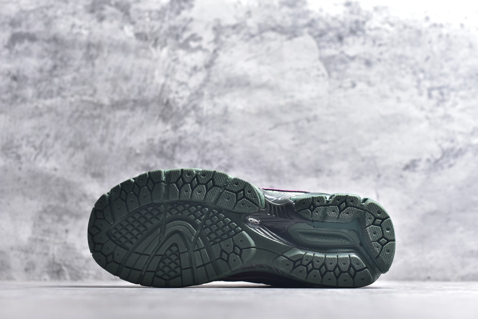 New Balance 1906 Retro Lifestyle Sneaker | M1906RDB