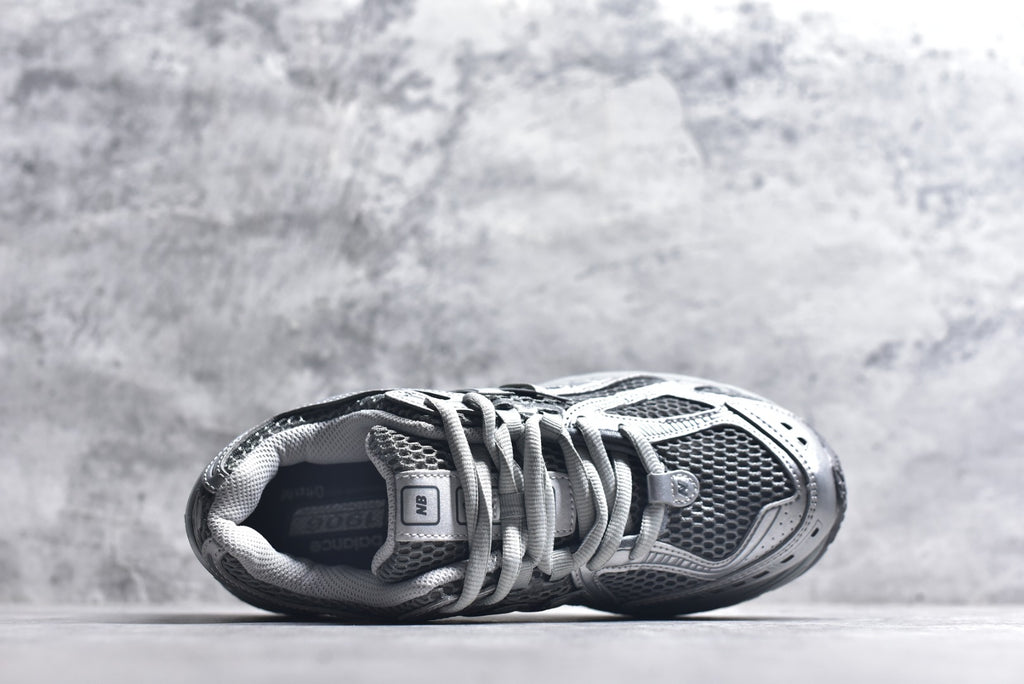 New Balance 1906 Retro Lifestyle Sneaker | M1906REH