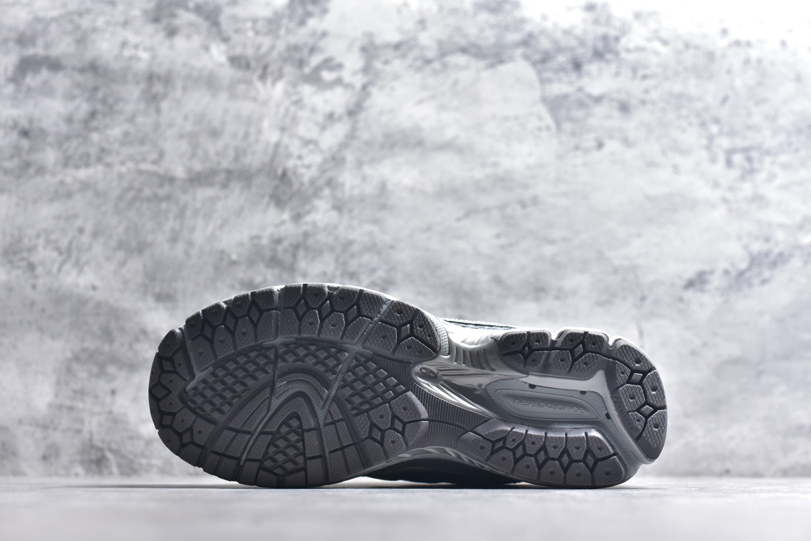 New Balance 1906 Retro Lifestyle Sneaker | M1906REH