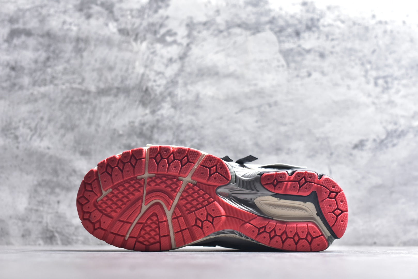 New Balance 1906 Retro Lifestyle Sneaker | U1906AC