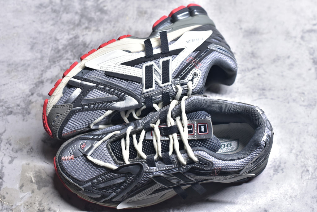 New Balance 1906 Retro Lifestyle Sneaker | U1906AC