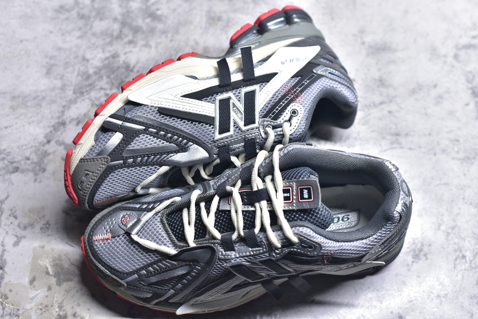 New Balance 1906 Retro Lifestyle Sneaker | U1906AC