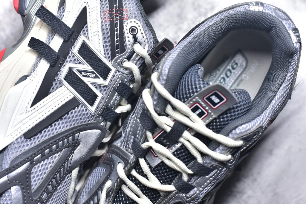 New Balance 1906 Retro Lifestyle Sneaker | U1906AC