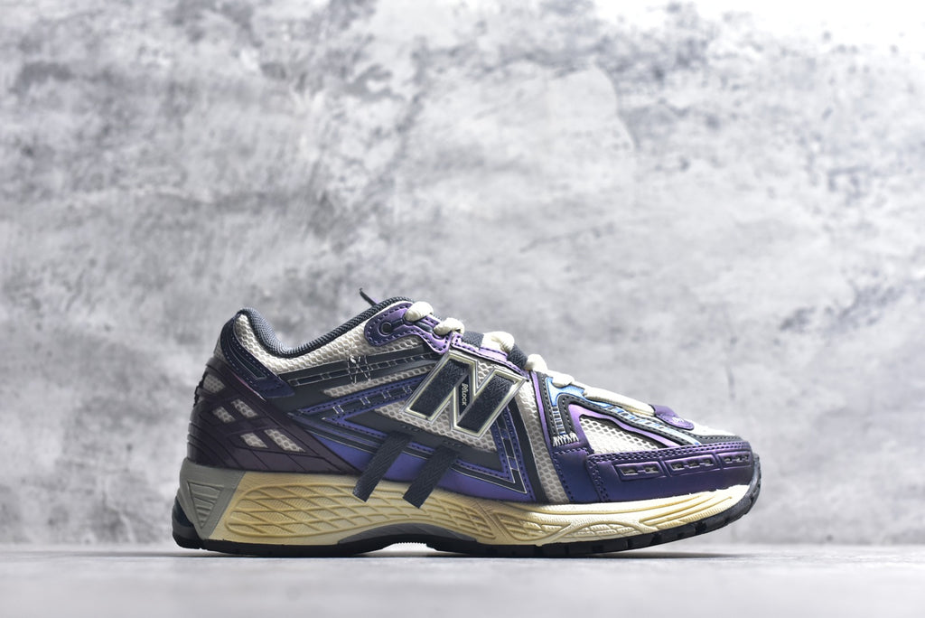 New Balance 1906 Retro Lifestyle Sneaker | U1906ANB